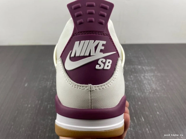 Sapphire DR5415-102 4 SB Jordan Red x 0714
